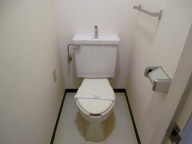 トイレ　清潔感があるトイレです♪