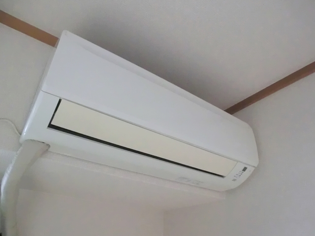その他設備　エアコン付きなので快適です。