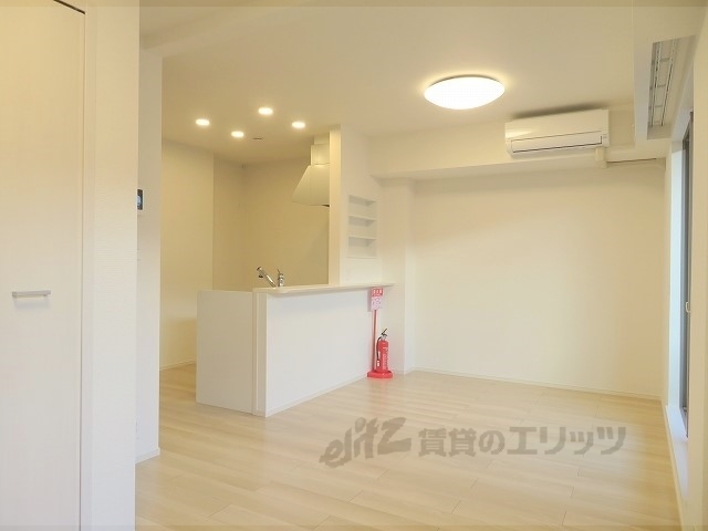 居室・リビング　リビング