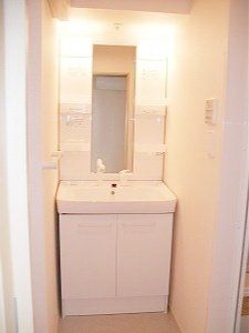 洗面設備　☆シャワー付洗面台☆