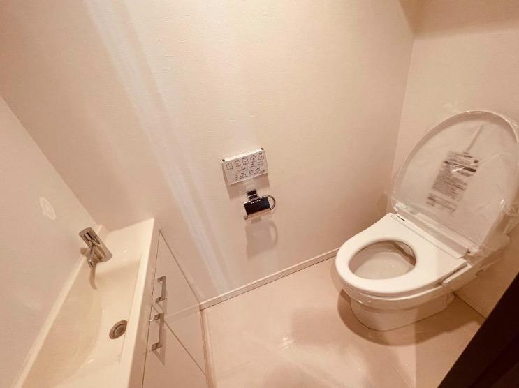 トイレ　別部屋参考写真