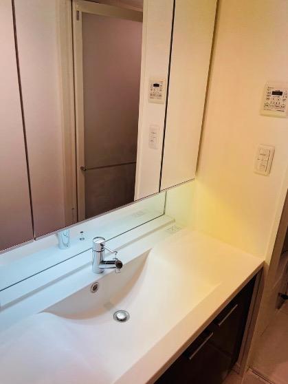 洗面設備　別部屋参考写真