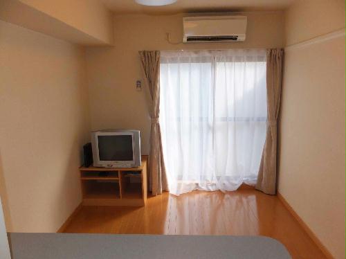 居室・リビング　家具・家電つき（家電は部屋によりメーカー等異なります）