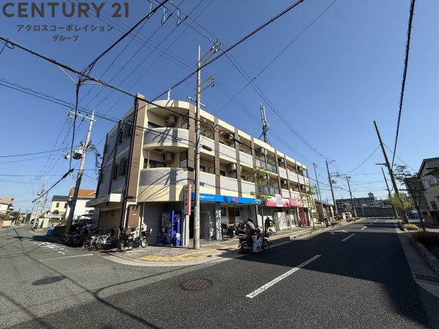 建物外観　オートロック付き☆