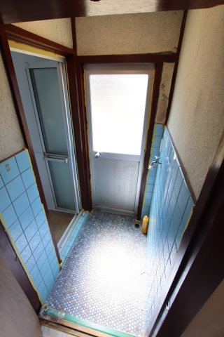 洗面設備　室内洗濯機置場