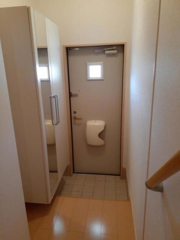 玄関　シンプルで使いやすい玄関です