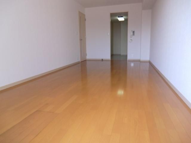 その他部屋・スペース　14.7帖ＬＤＫ　南向き日当たり良好