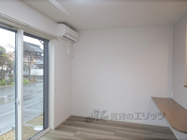 居室・リビング　洋室