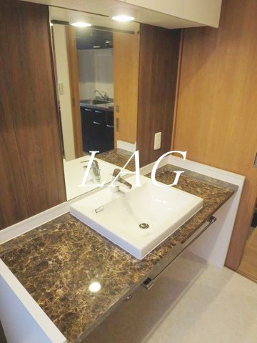 洗面設備　洗面台です。