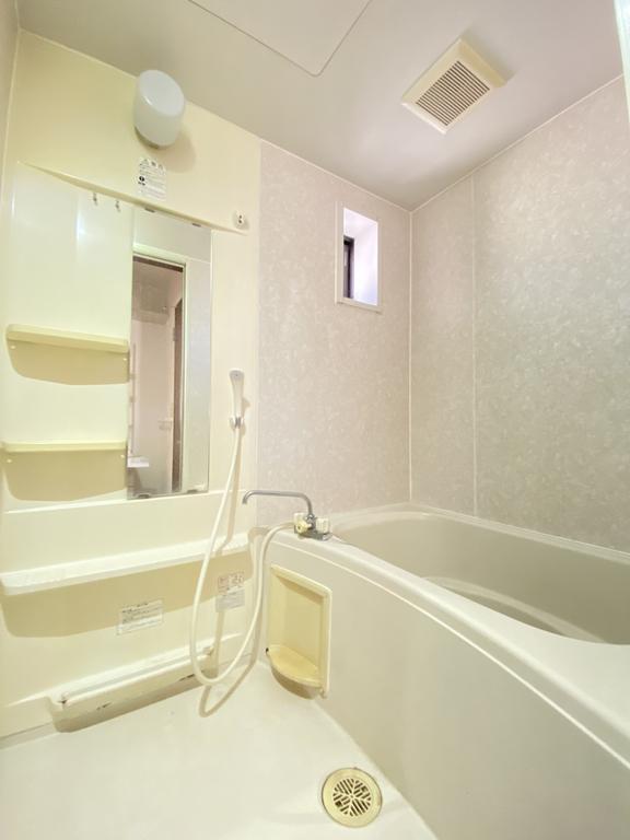 バス・シャワールーム　◆こちらの物件のお問合わせは、蕪木不動産へお問合せ下さい◆