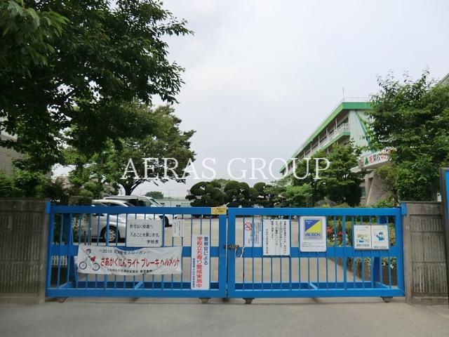 小学校　戸田市立笹目東小学校（小学校）まで260m