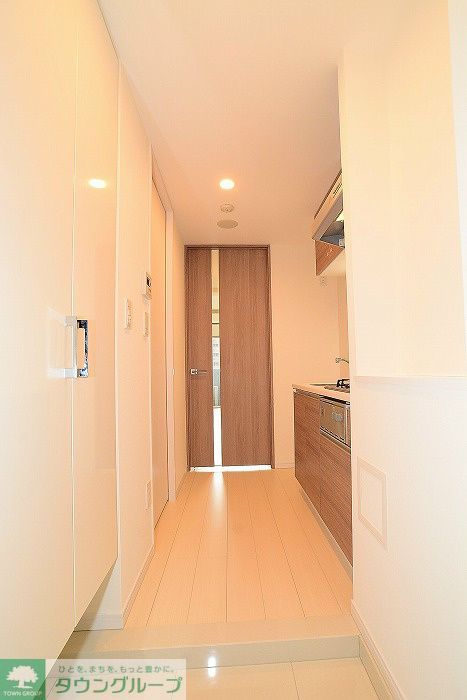 玄関　カラータイプ異なります。