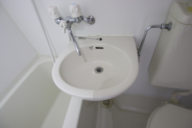 洗面設備　別室の参考写真です
