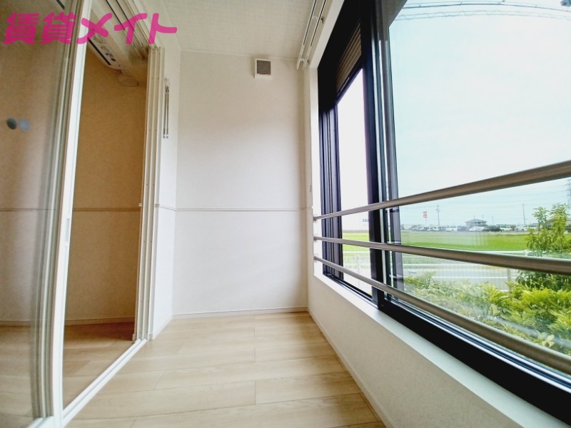 バルコニー　同型参考写真