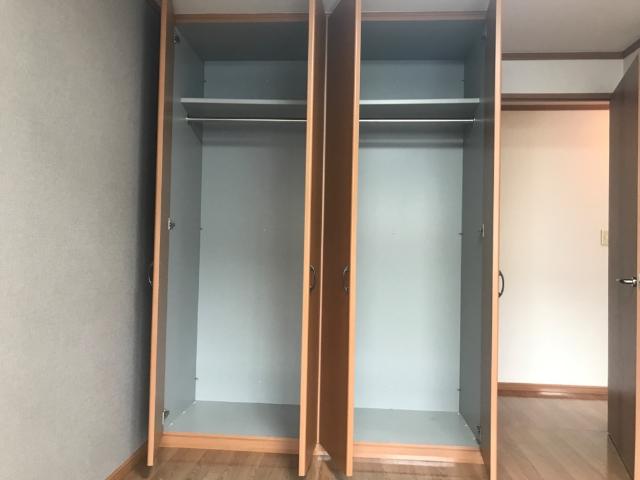収納　クローゼット