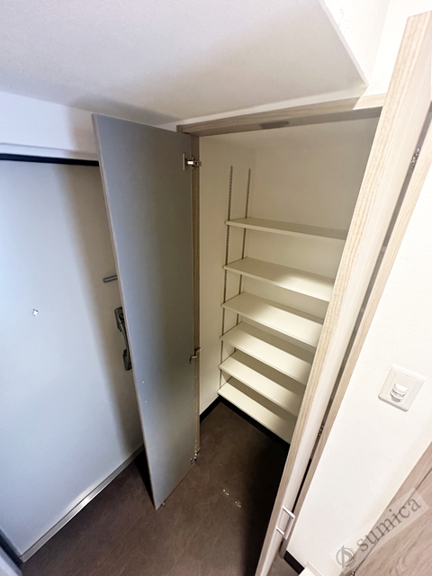 玄関　たくさんの靴を収納できるシューズボックス♪♪