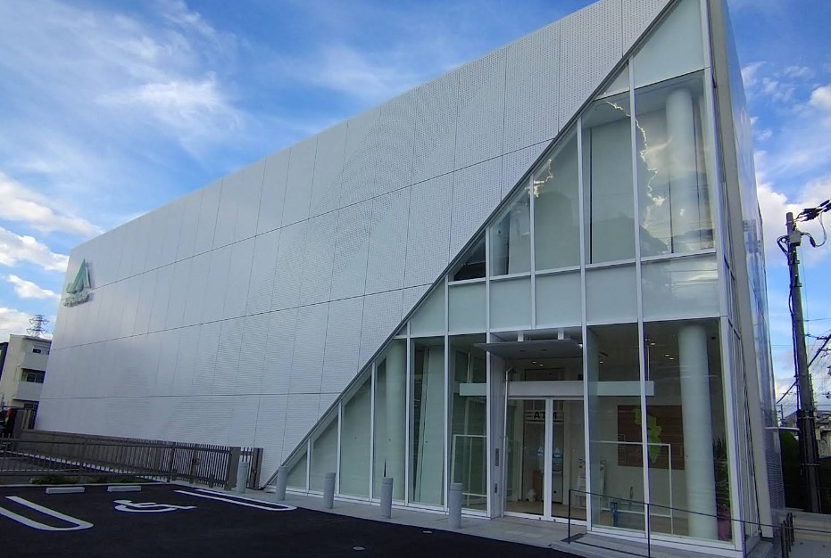 銀行　JA大阪北部小曽根支店（銀行）まで807m