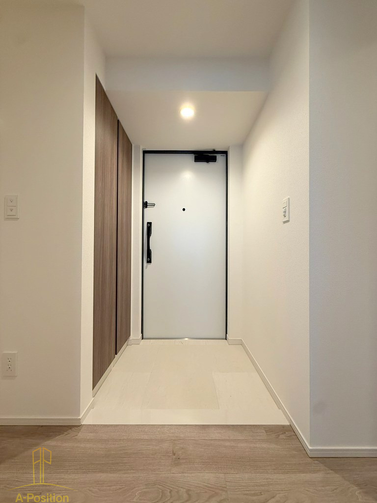 玄関　STANDZ四天王寺前夕陽丘