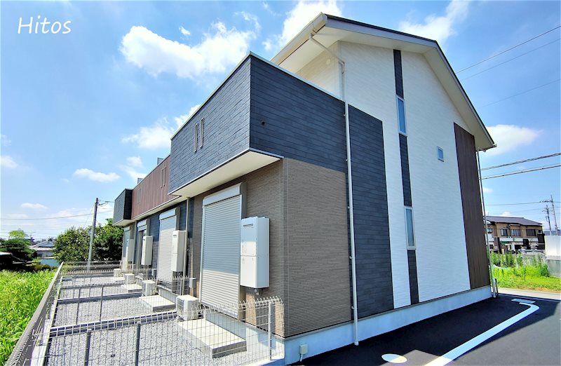 建物外観　戸建て感覚で暮らせる、メゾネット物件です♪