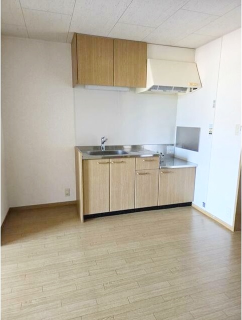 キッチン　広々使える快適な調理スペースです♪