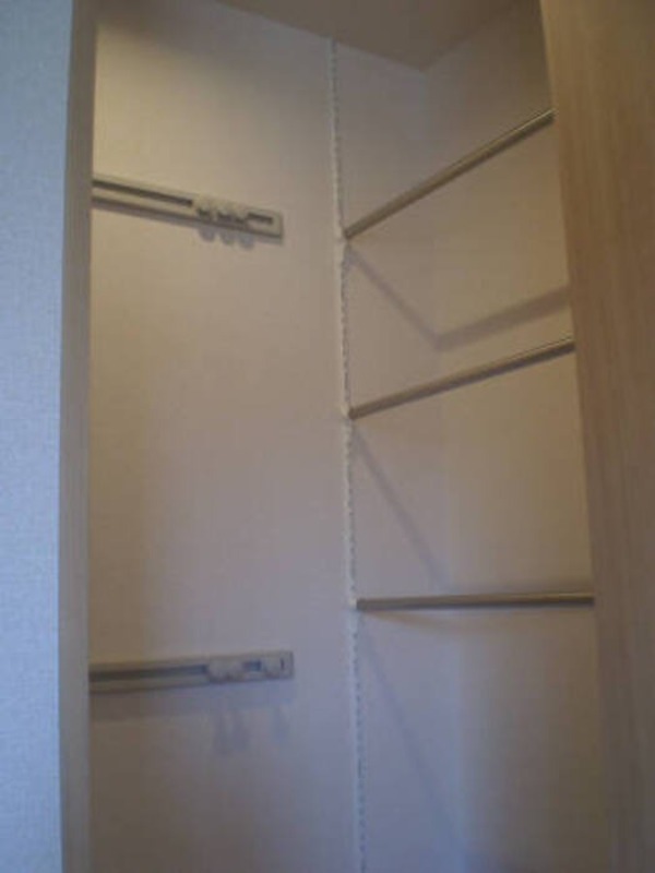 収納　図面と現状に相違がある場合には現状を優先