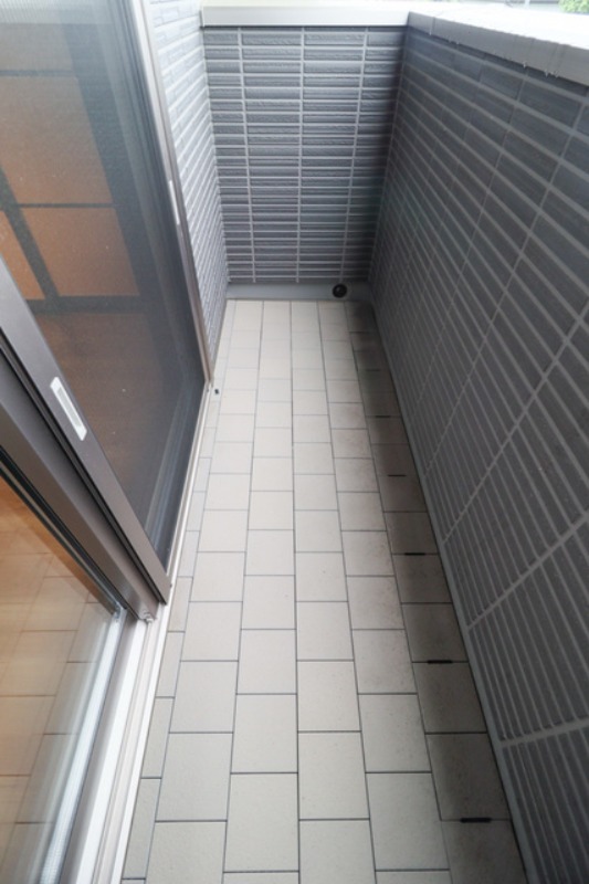 バルコニー　図面と現状に相違がある場合には現状を優先