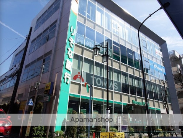 銀行　（株）りそな銀行／荻窪支店（銀行）まで382m