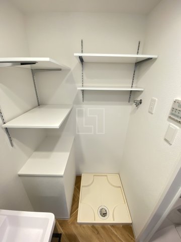 その他共有部分　セレニテ難波リアン　洗濯機置き場