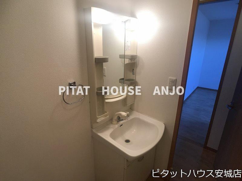 洗面設備　別部屋参考写真