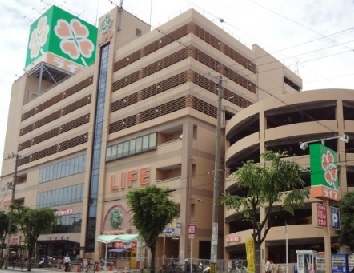 スーパー　ライフ今里店（スーパー）まで329m