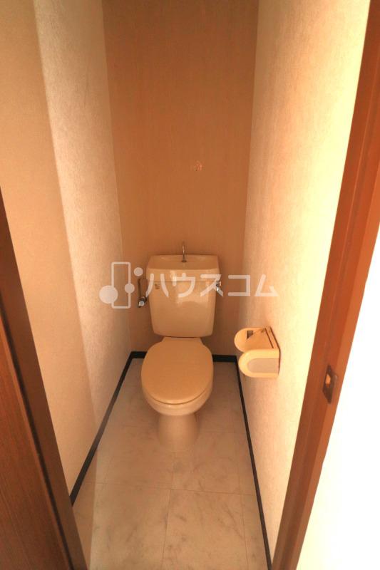 マンションモンタナのトイレ写真