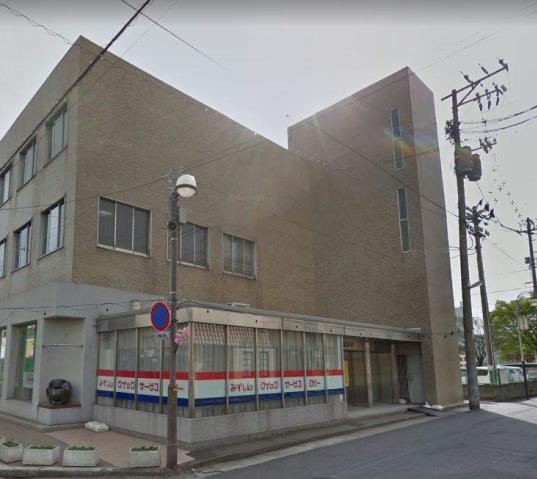 銀行　水島信用金庫本店（銀行）まで442m