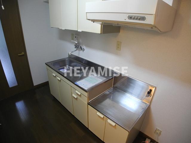 キッチン　※同タイプ別号室の写真です※現況を優先します※