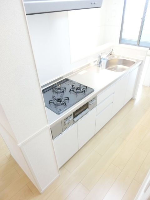キッチン　収納が多く使いやすいキッチンです！