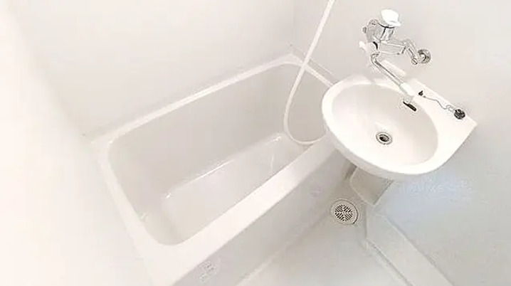 バス・シャワールーム　※同間取り別室参考写真です。