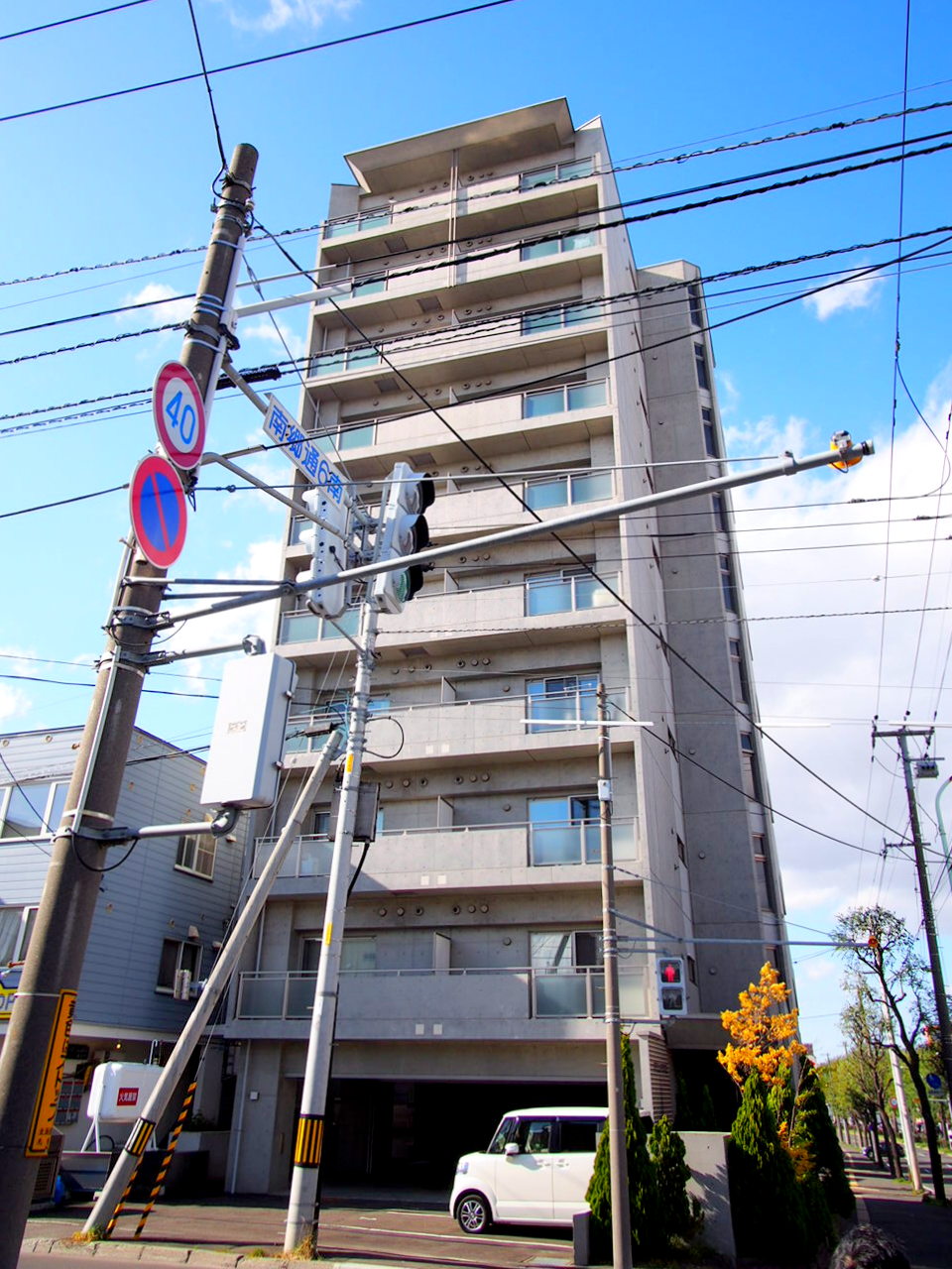 建物外観　お洒落なデザイナーズマンションです♪