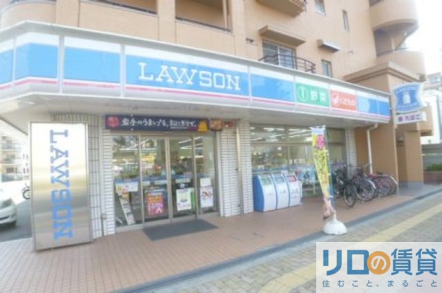 コンビニ　ローソンだいどう豊里駅前店（コンビニ）まで4m