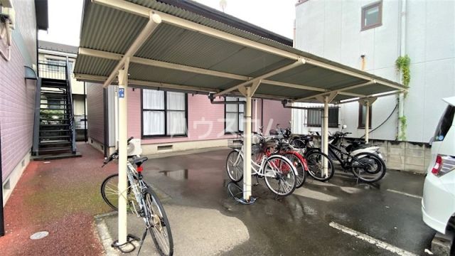 アトリーズ綱島A棟の外観写真