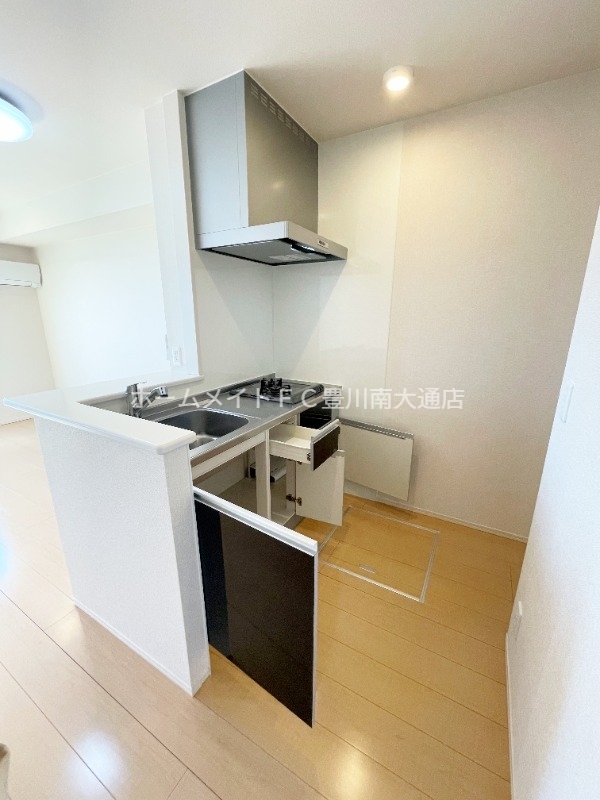 キッチン　同型別部屋写真