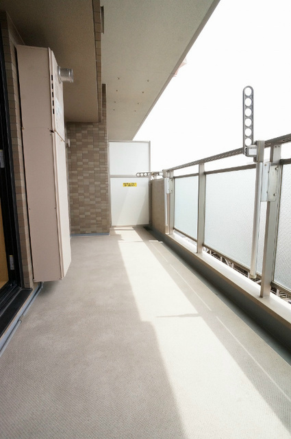 バルコニー　参考写真（同建物別部屋のものです）