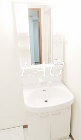 洗面設備　洗面台です。