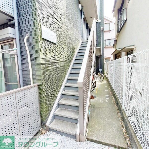 エントランス　部屋探しは株式会社　タウンハウジング　までお気軽にお問合せ…