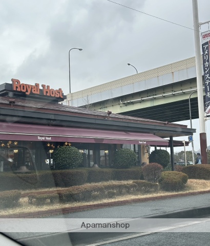 飲食店　ロイヤル西日本（株）／ロイヤルホスト小倉東インター店（飲食店）まで1358m