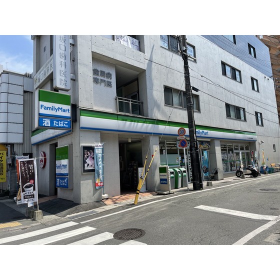 コンビニ　ファミリーマートＪＲ新水前寺駅前（コンビニ）まで366m