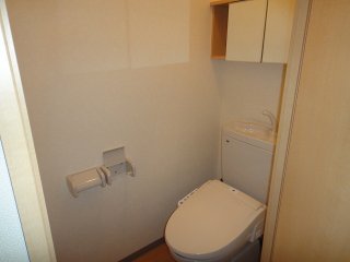 トイレ　シャワー付トイレ