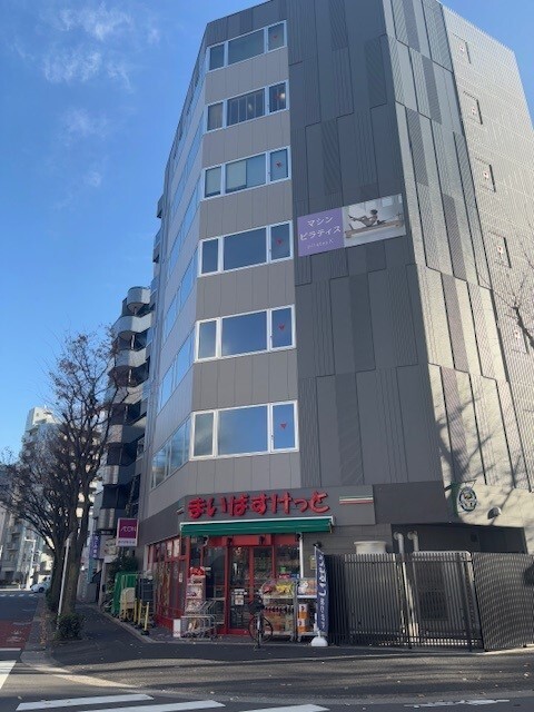 スーパー　まいばすけっと葛西駅南店（スーパー）まで212m