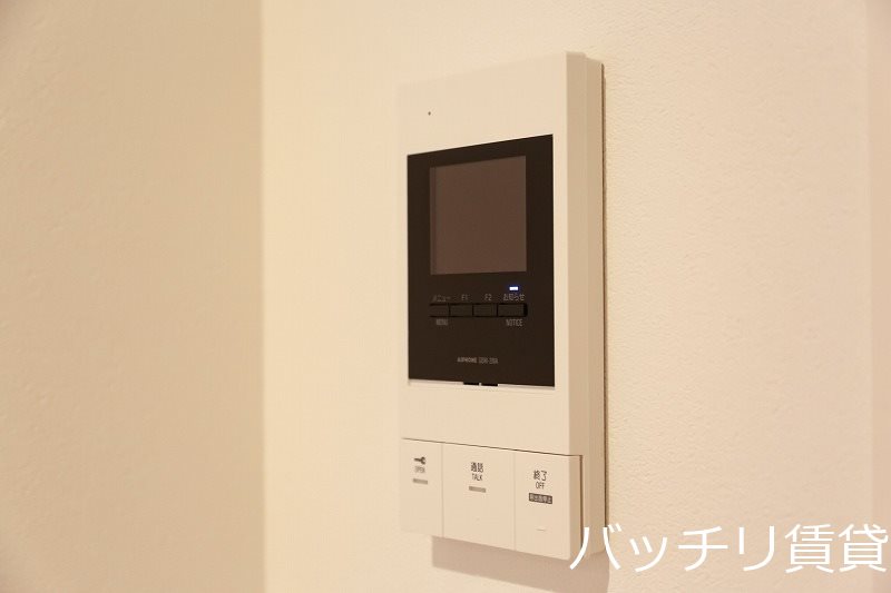 セキュリティ　同建物の別号室の為現況優先