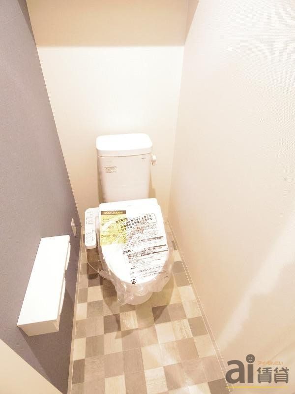 トイレ　※同仕様写真
