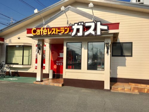 飲食店　ガスト 東大阪小阪店(から好し取扱店)（飲食店）まで422m