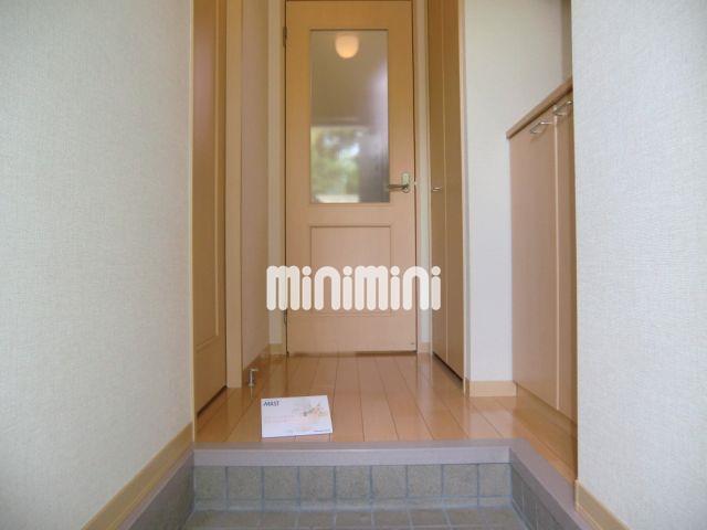 玄関　明るい玄関が嬉しいですね！
